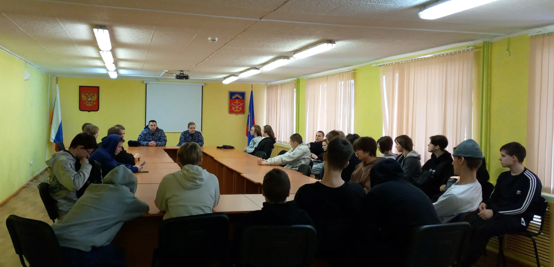 Встреча с сотрудниками Росгвардии